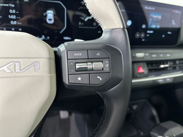 Used 2025 Kia K4 GT-Line image 16