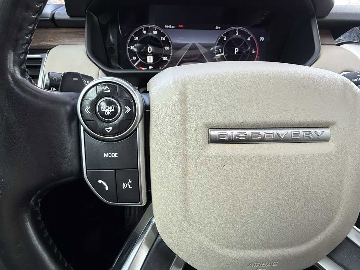 Used 2018 Land Rover Discovery HSE image 26