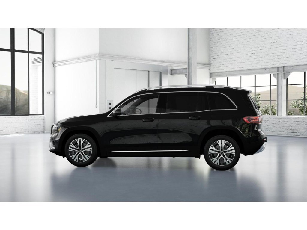 Certified 2026 Mercedes-Benz GLB 250 4MATIC image 33