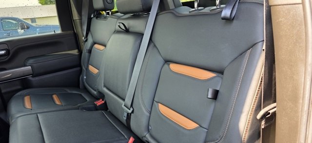 Used 2023 GMC Sierra 3500 AT4 w/ Gooseneck/5TH Wheel Package image 12