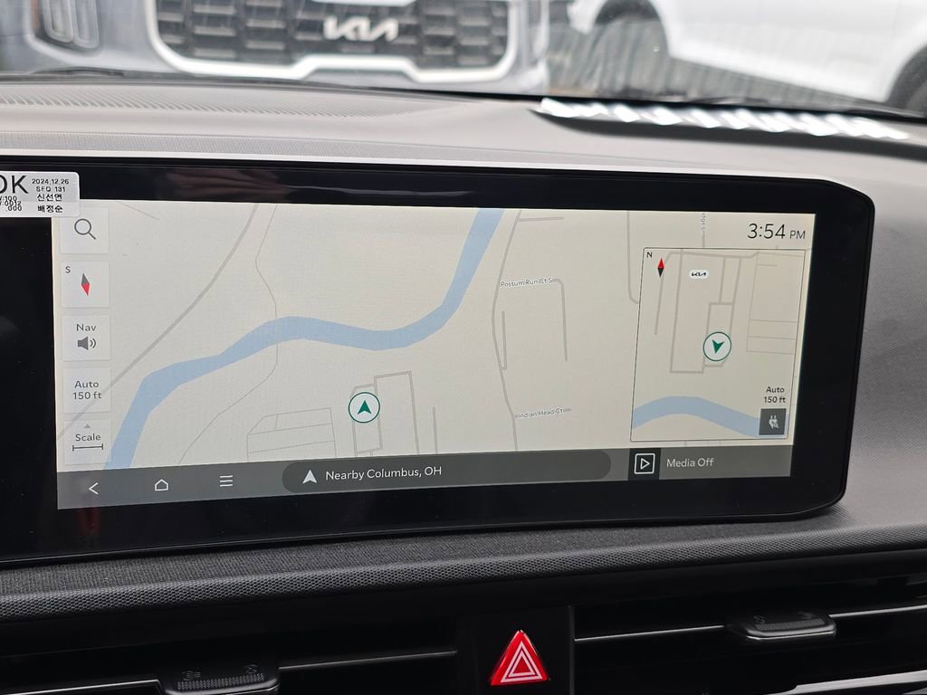 New 2025 Kia EV6 Light w/ Light LR Technology Package image 3