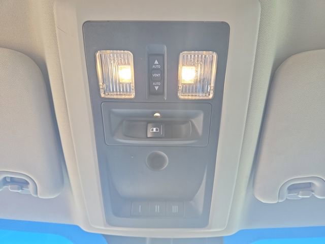 Used 2017 RAM 1500 Laramie image 26