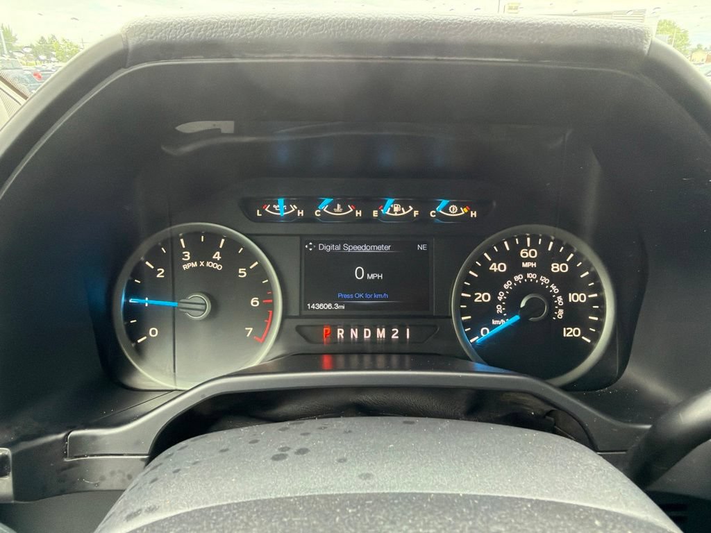 Used 2017 Ford F150 XLT w/ Equipment Group 302A Luxury AWD/4WD image 15