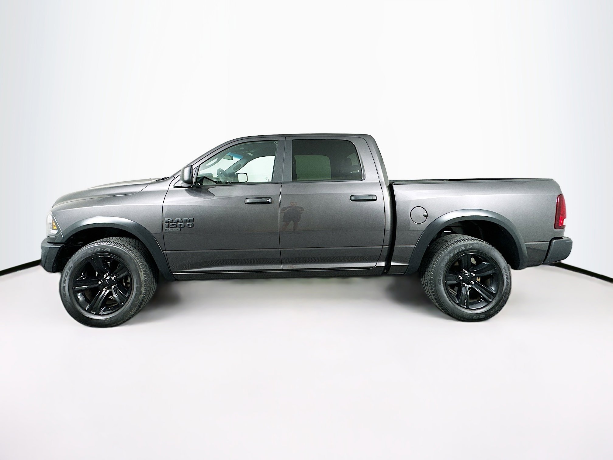 Used 2024 RAM 1500 Classic Warlock image 4