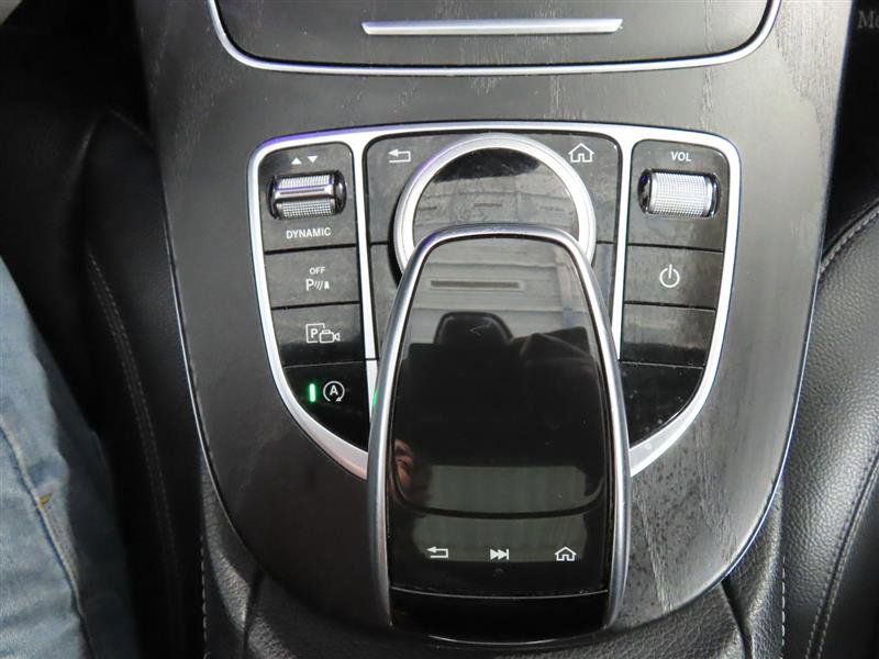 Used 2018 Mercedes-Benz E 300 image 32