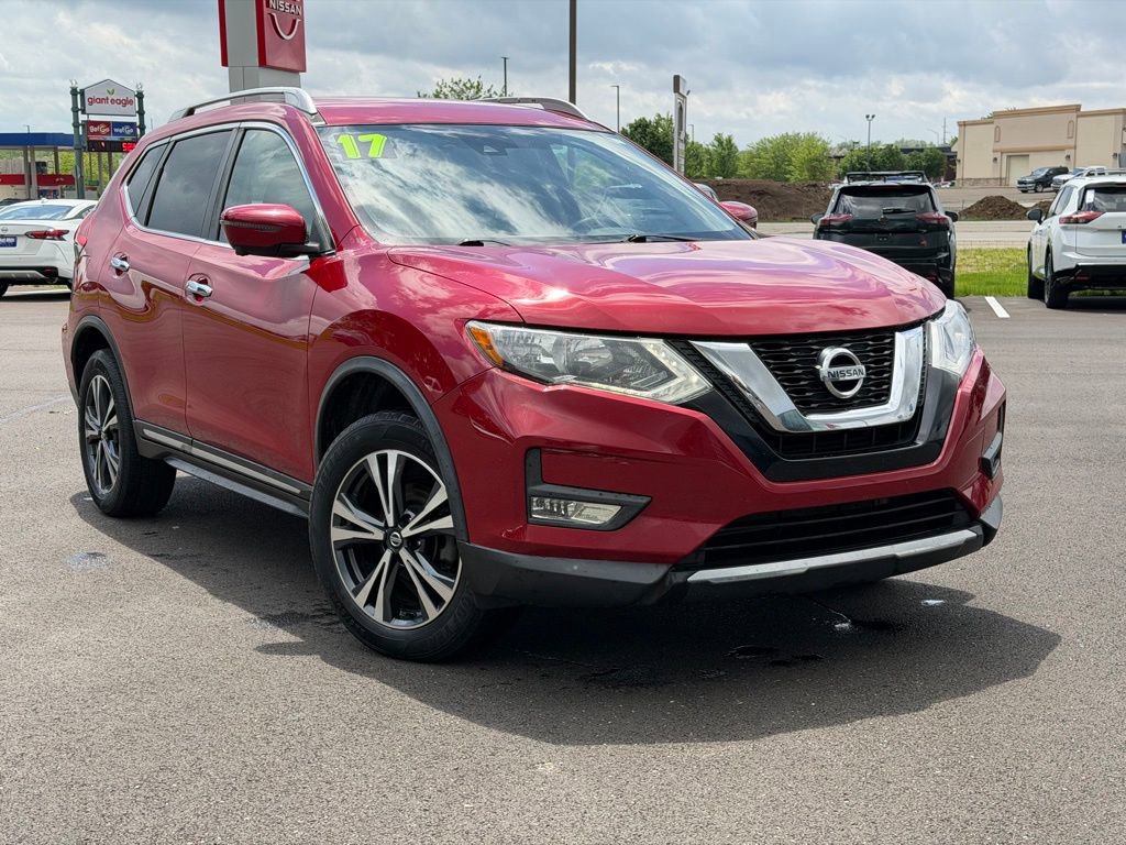 Used 2017 Nissan Rogue SL