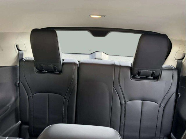 Used 2023 INFINITI QX60 Sensory w/ Vision Package AWD/4WD image 22