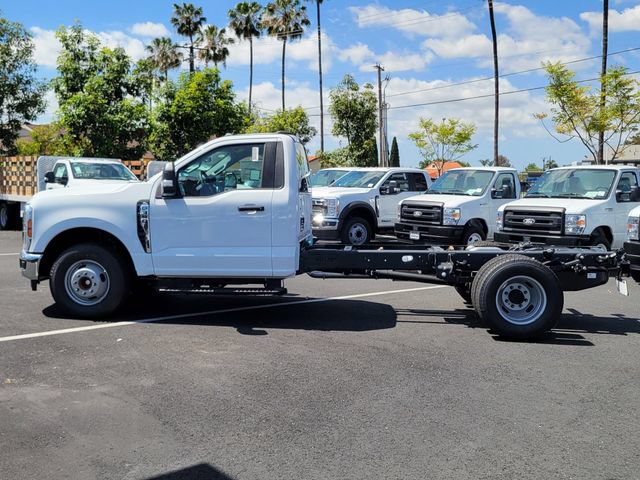 New 2026 Ford F350 XL w/ XL Chrome Package RWD image 21