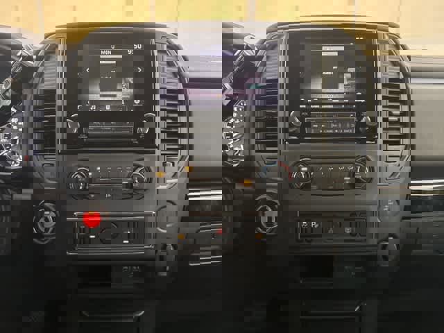 Used 2024 Nissan Titan SV w/ Accessory Utility Package image 14