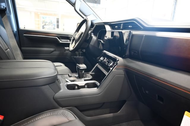 New 2026 GMC Sierra 1500 Denali AWD/4WD image 18