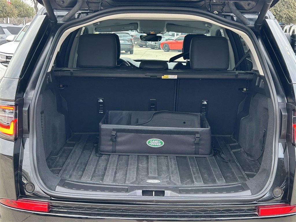 Used 2024 Land Rover Discovery Sport S image 15