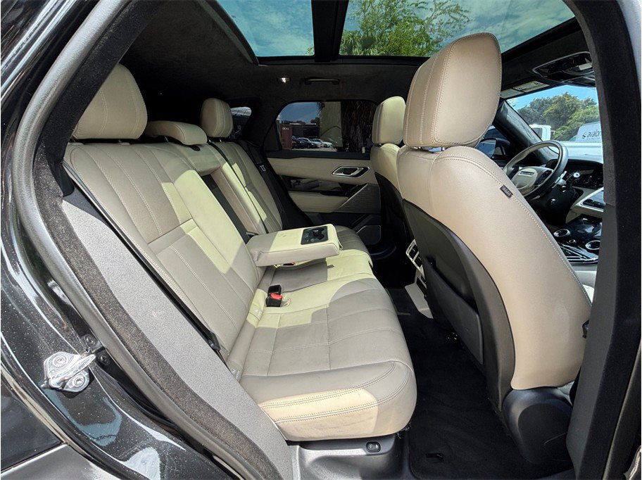 Used 2020 Land Rover Range Rover Velar R-Dynamic S AWD/4WD image 46