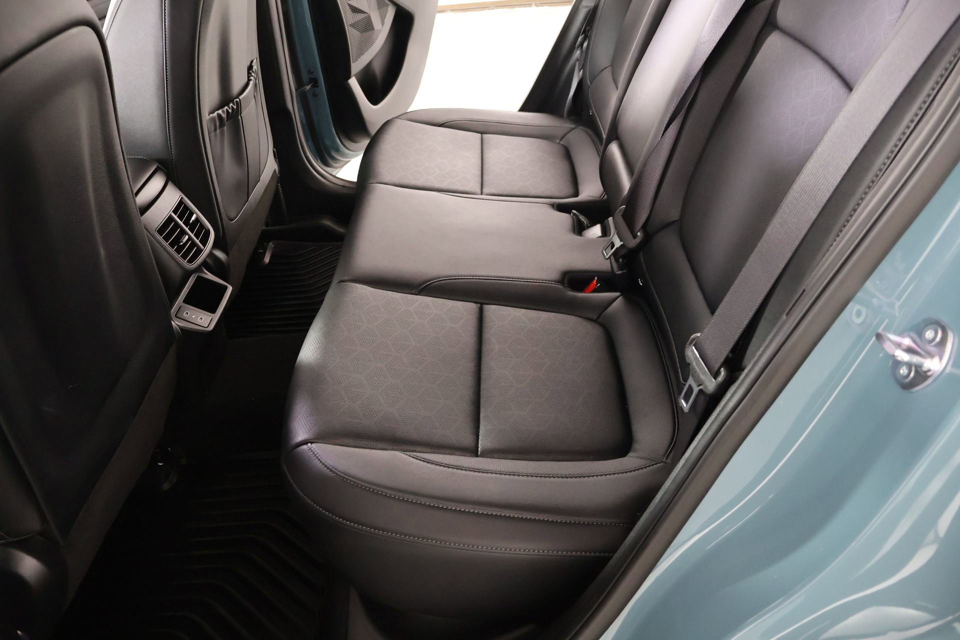 Used 2026 Kia Seltos SX image 13