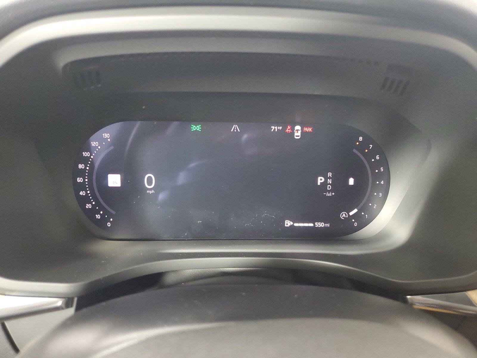 New 2027 Volvo XC60 B5 Plus AWD/4WD image 27