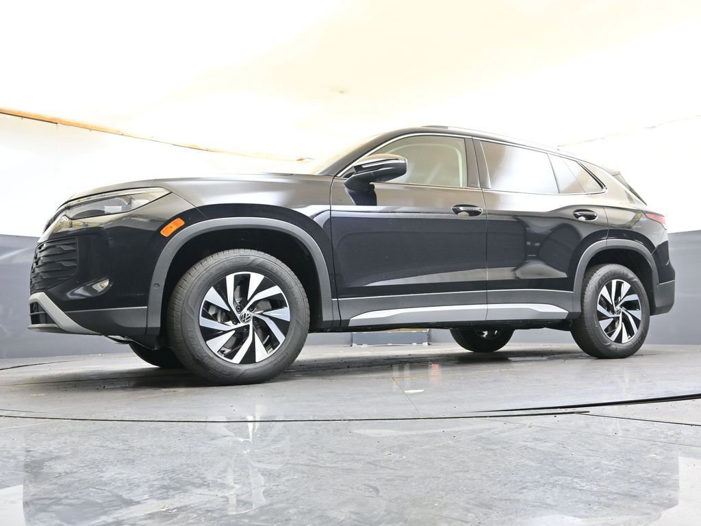 New 2026 Volkswagen Tiguan S AWD/4WD image 38