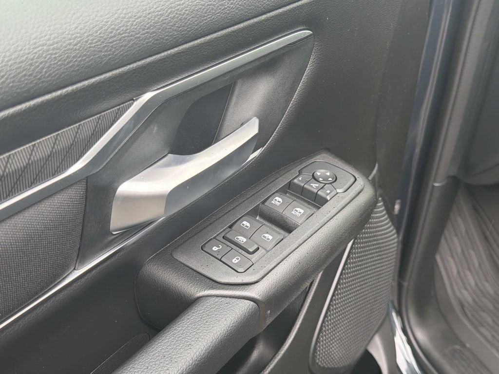 New 2026 RAM 1500 Big Horn AWD/4WD image 14