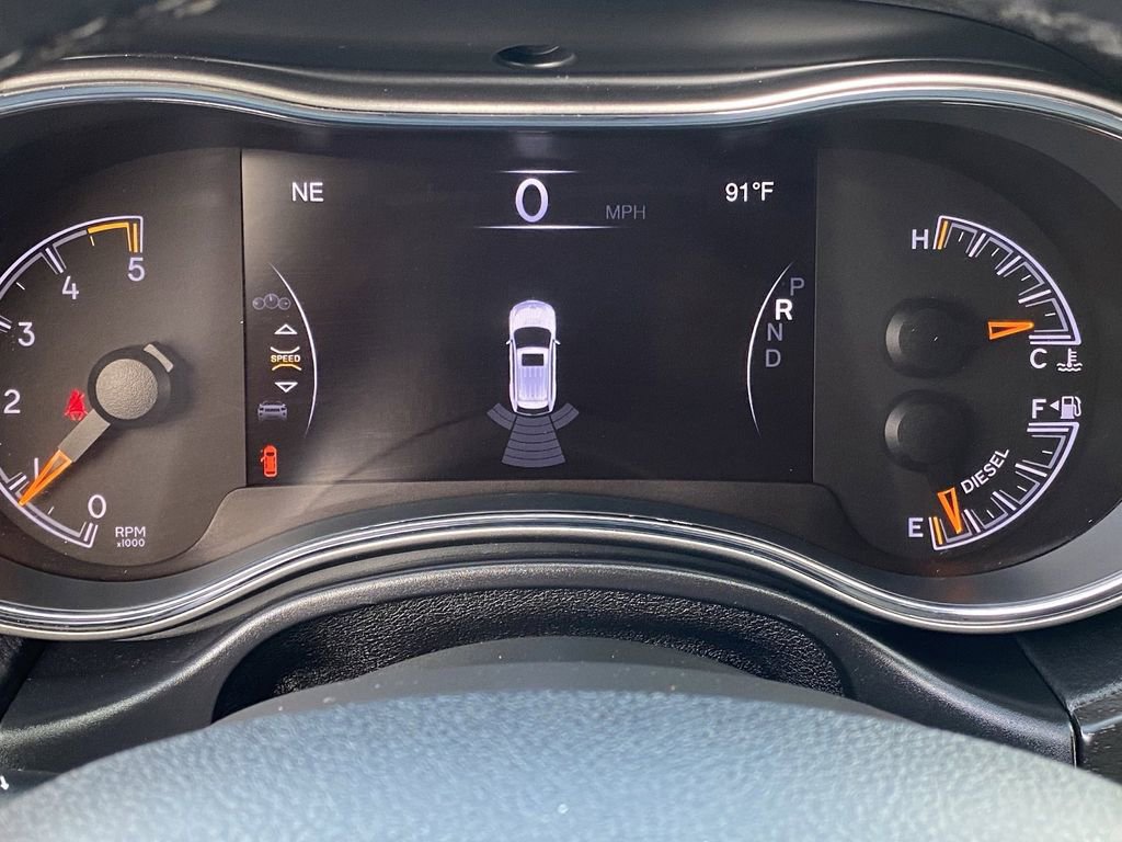 Used 2018 Jeep Grand Cherokee Limited image 30