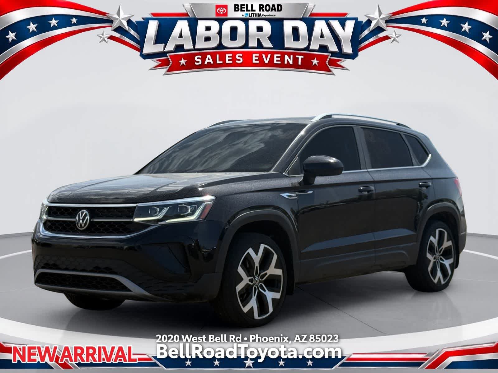 Used 2022 Volkswagen Taos SEL w/ Panoramic Sunroof Package