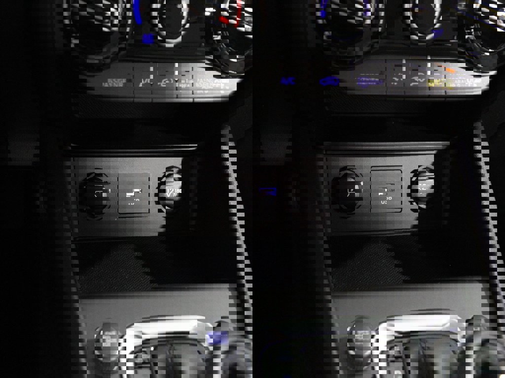 Certified 2023 Hyundai Kona SEL image 13