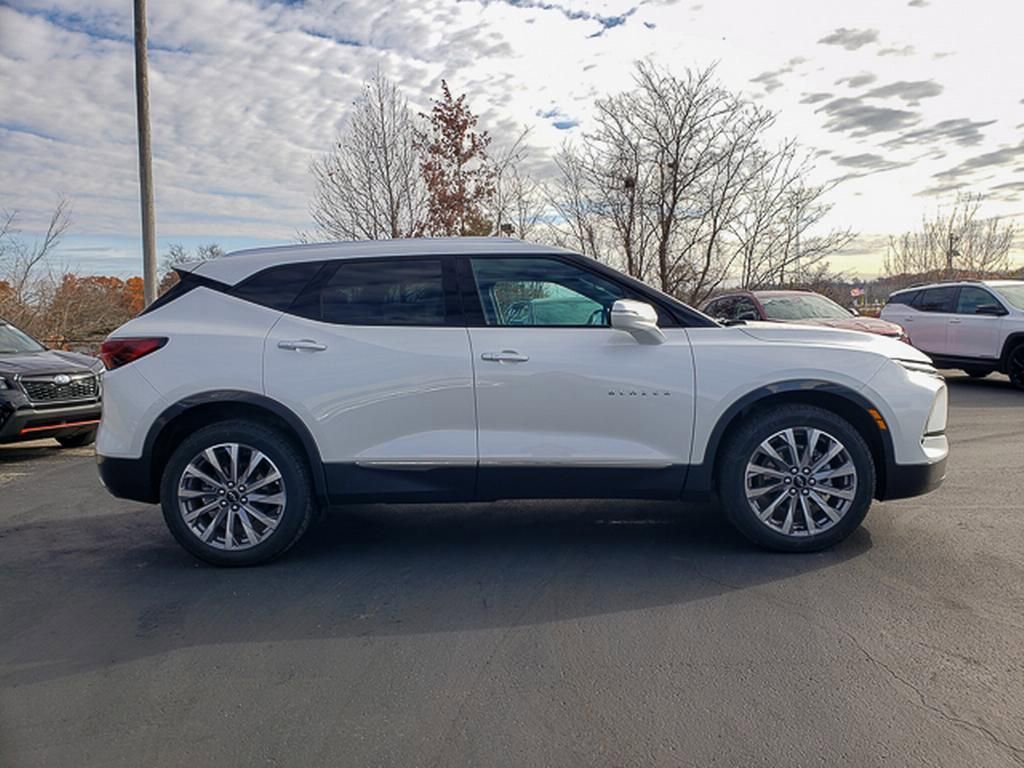 Used 2023 Chevrolet Blazer Premier w/ Enhanced Convenience Package image 8