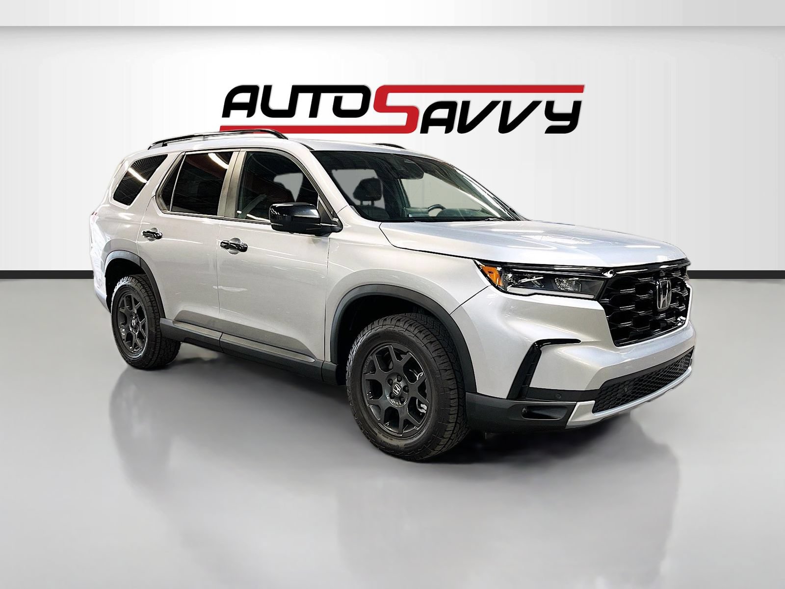 Used 2025 Honda Pilot TrailSport