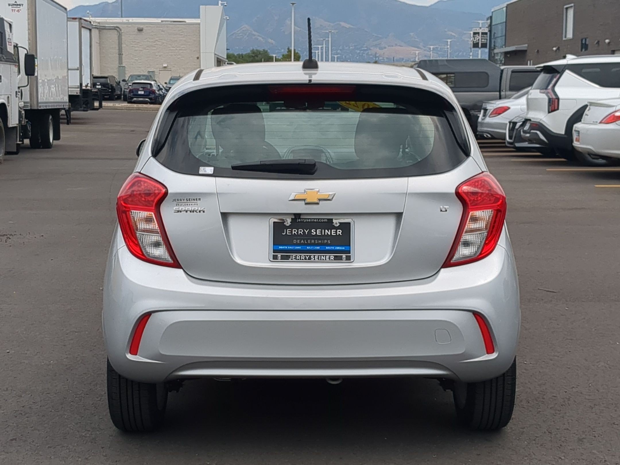 Used 2022 Chevrolet Spark LT FWD image 5