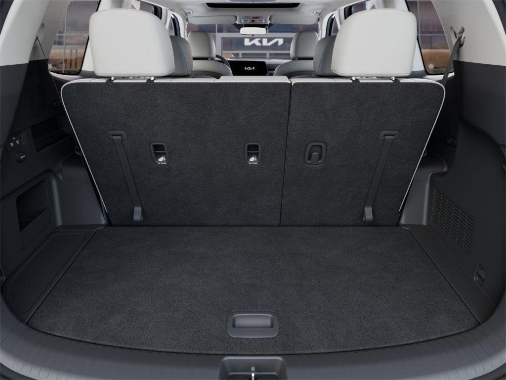 New 2025 Kia Telluride S image 22