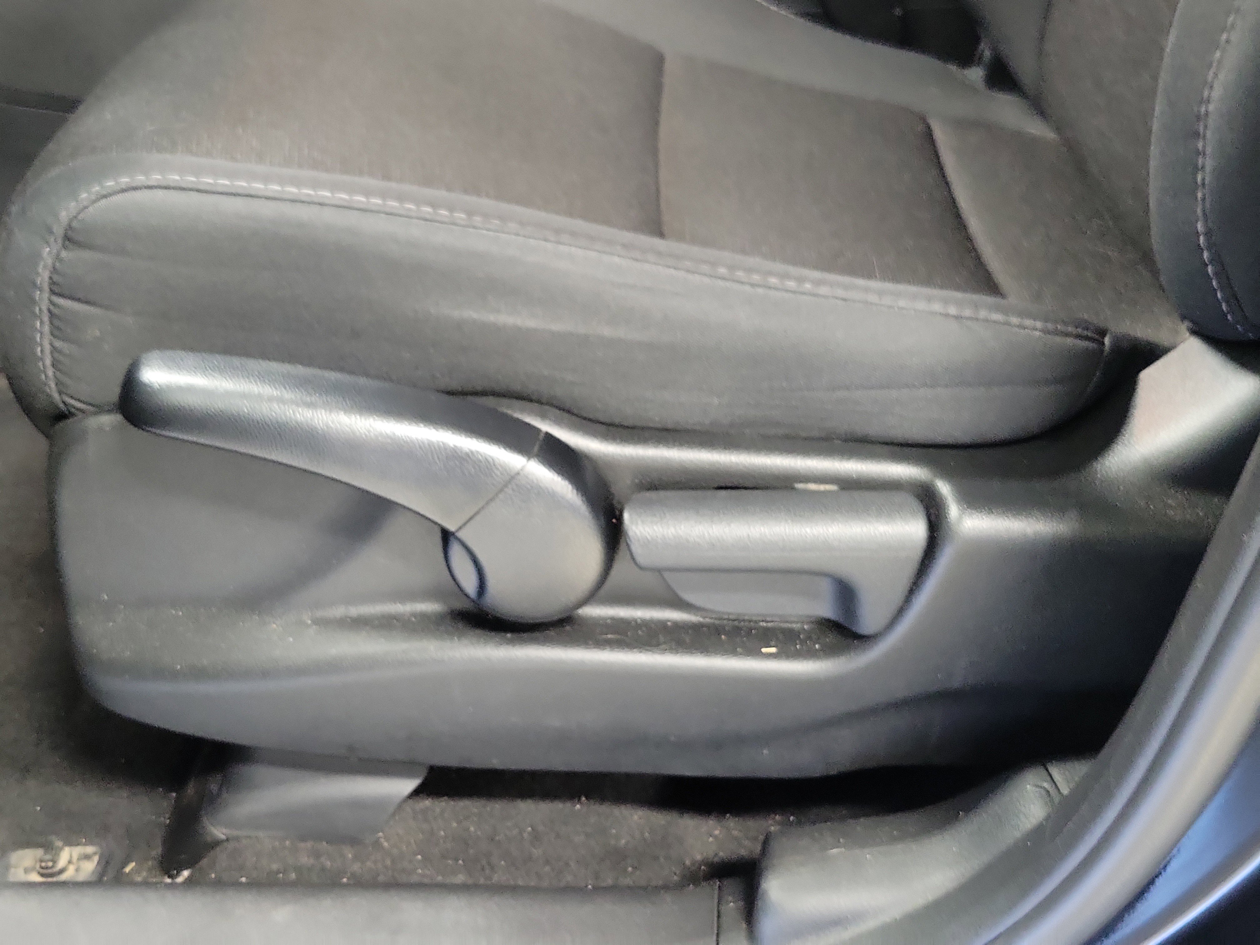 Used 2021 Honda Passport Sport image 21