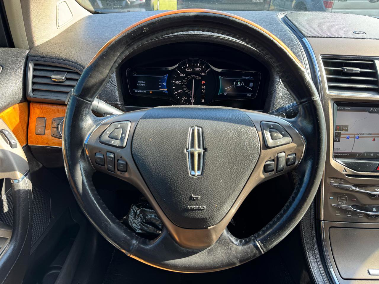 Used 2015 Lincoln MKX AWD w/ Equipment Group 102A image 20
