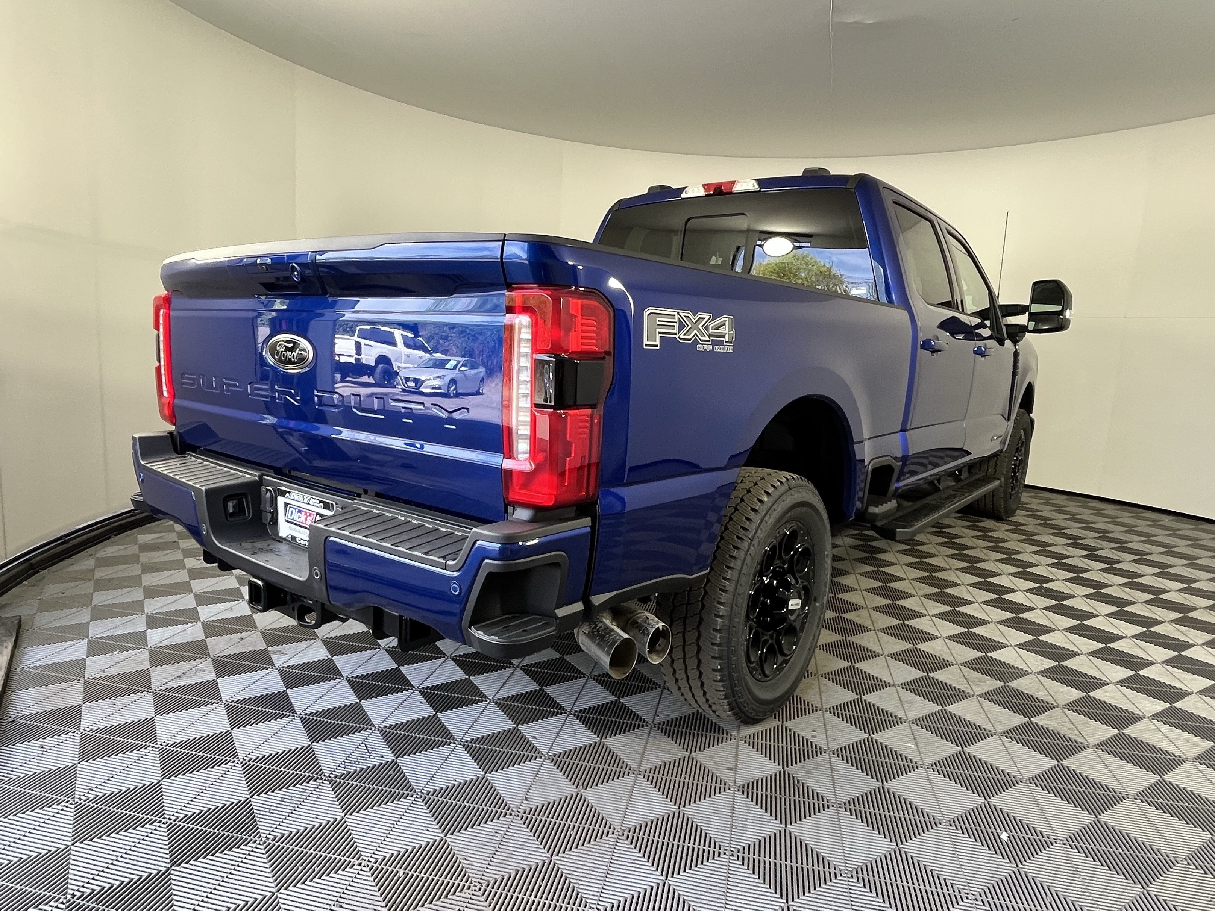 New 2026 Ford F250 XLT w/ XLT Premium Package AWD/4WD image 5