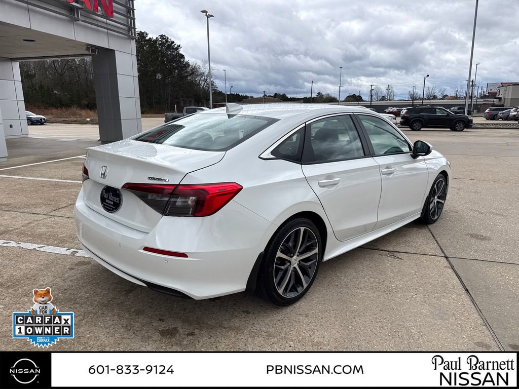 Used 2024 Honda Civic Touring video 3