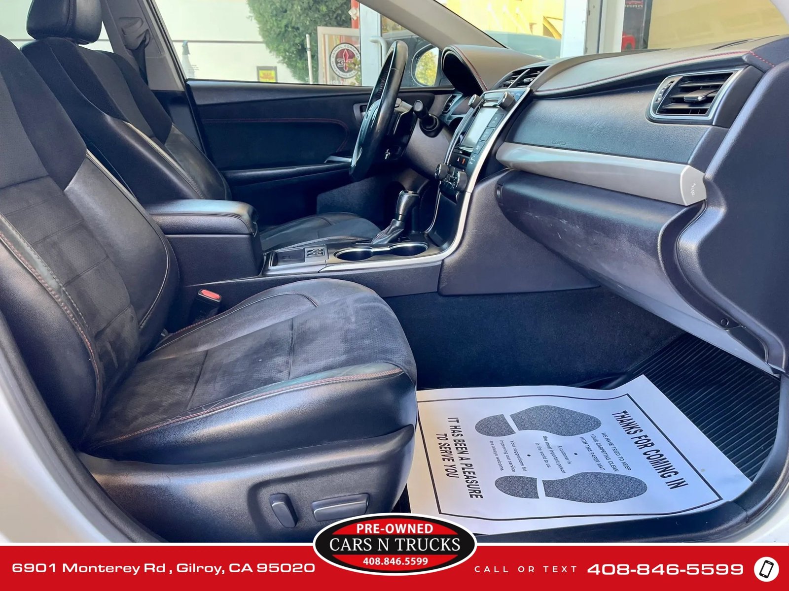 Used 2017 Toyota Camry XSE FWD image 13