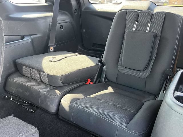 Used 2017 Ford Explorer XLT FWD image 16
