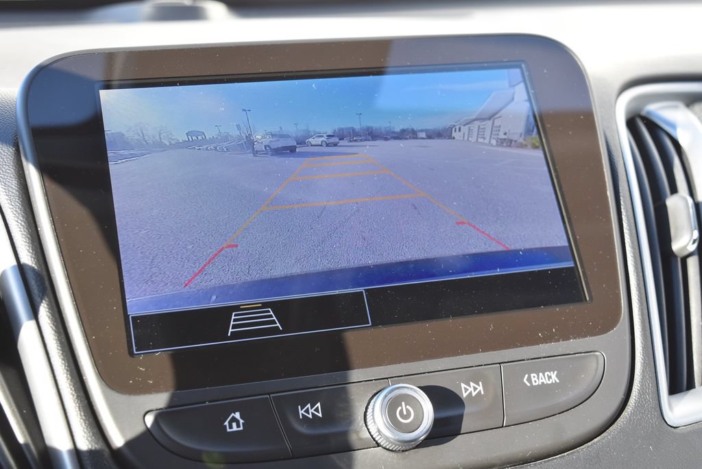 Used 2024 Chevrolet Malibu LT FWD image 15