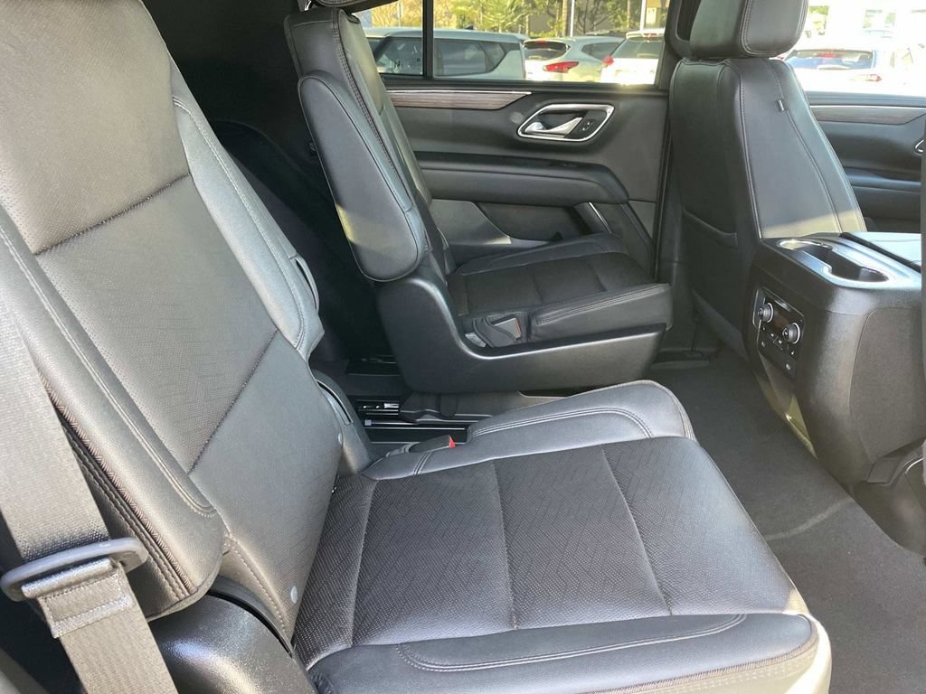 Used 2023 Chevrolet Tahoe High Country AWD/4WD image 25