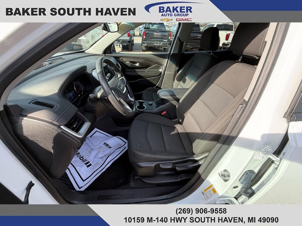 Used 2024 GMC Terrain SLE image 13