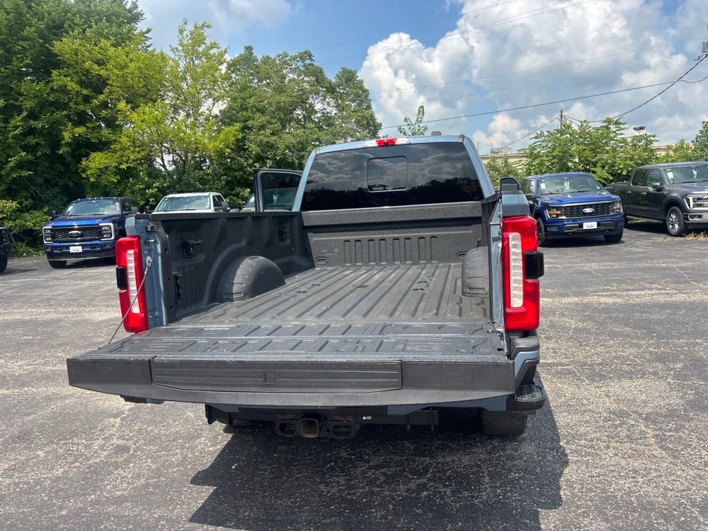 Used 2023 Ford F350 Lariat w/ Lariat Ultimate Package AWD/4WD image 18
