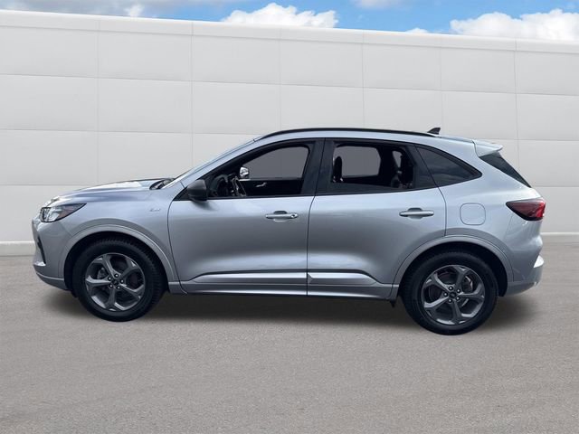 Used 2023 Ford Escape ST-Line w/ Tech Pack #1 image 2