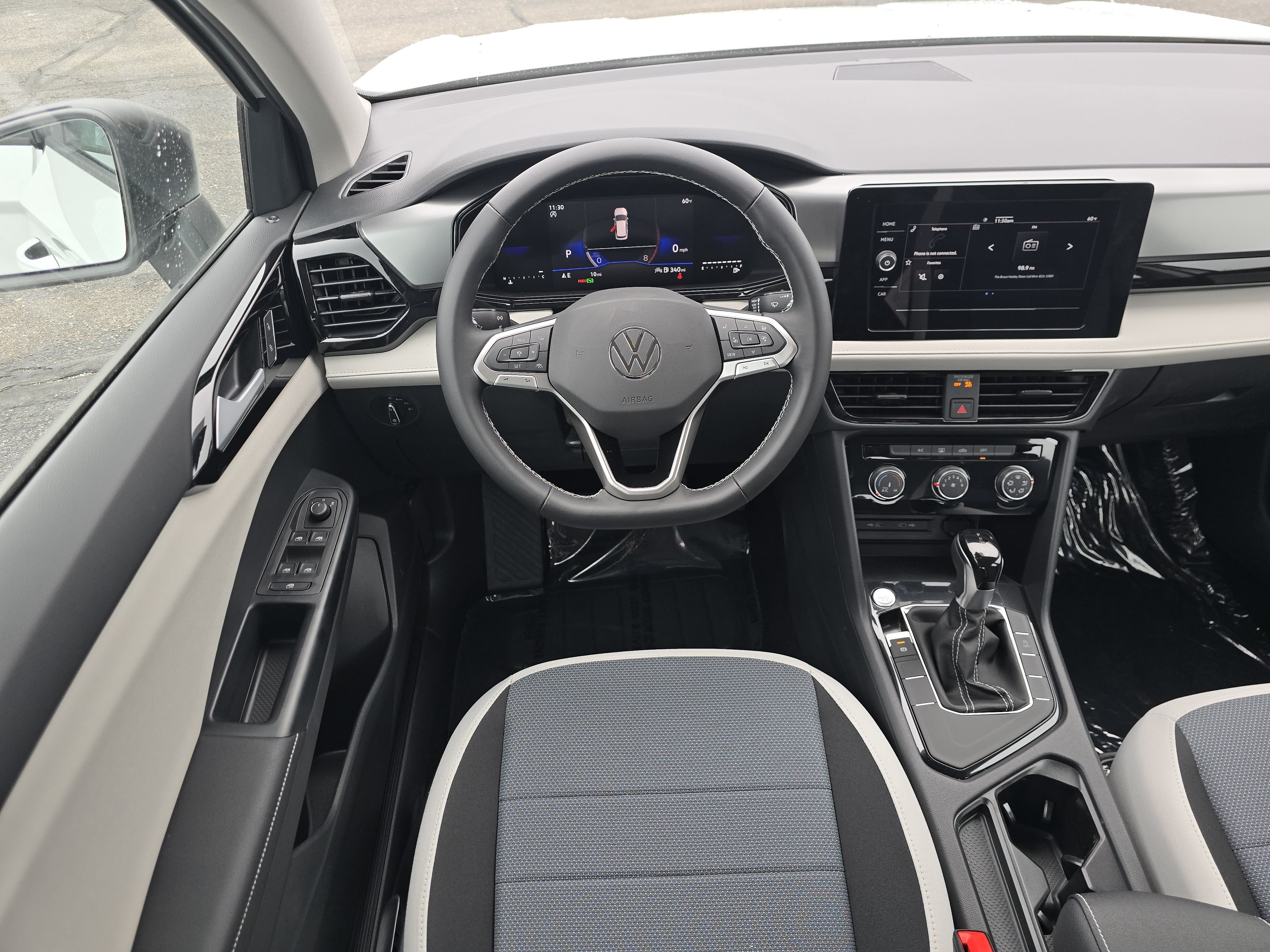 New 2026 Volkswagen Taos S FWD image 15