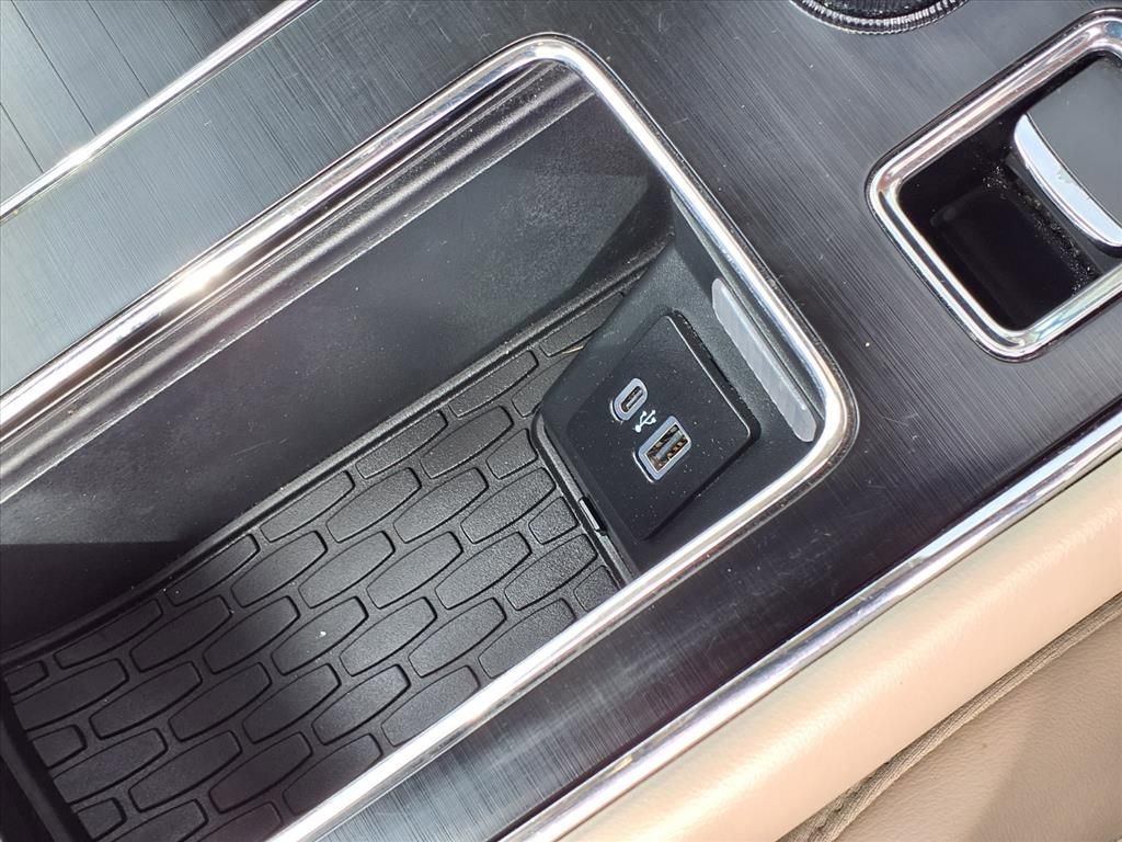 Certified 2020 Lincoln Aviator Reserve w/ Equipment Group 201A image 14