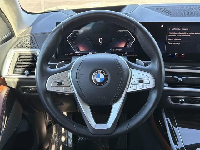 Used 2023 BMW X7 xDrive40i image 8