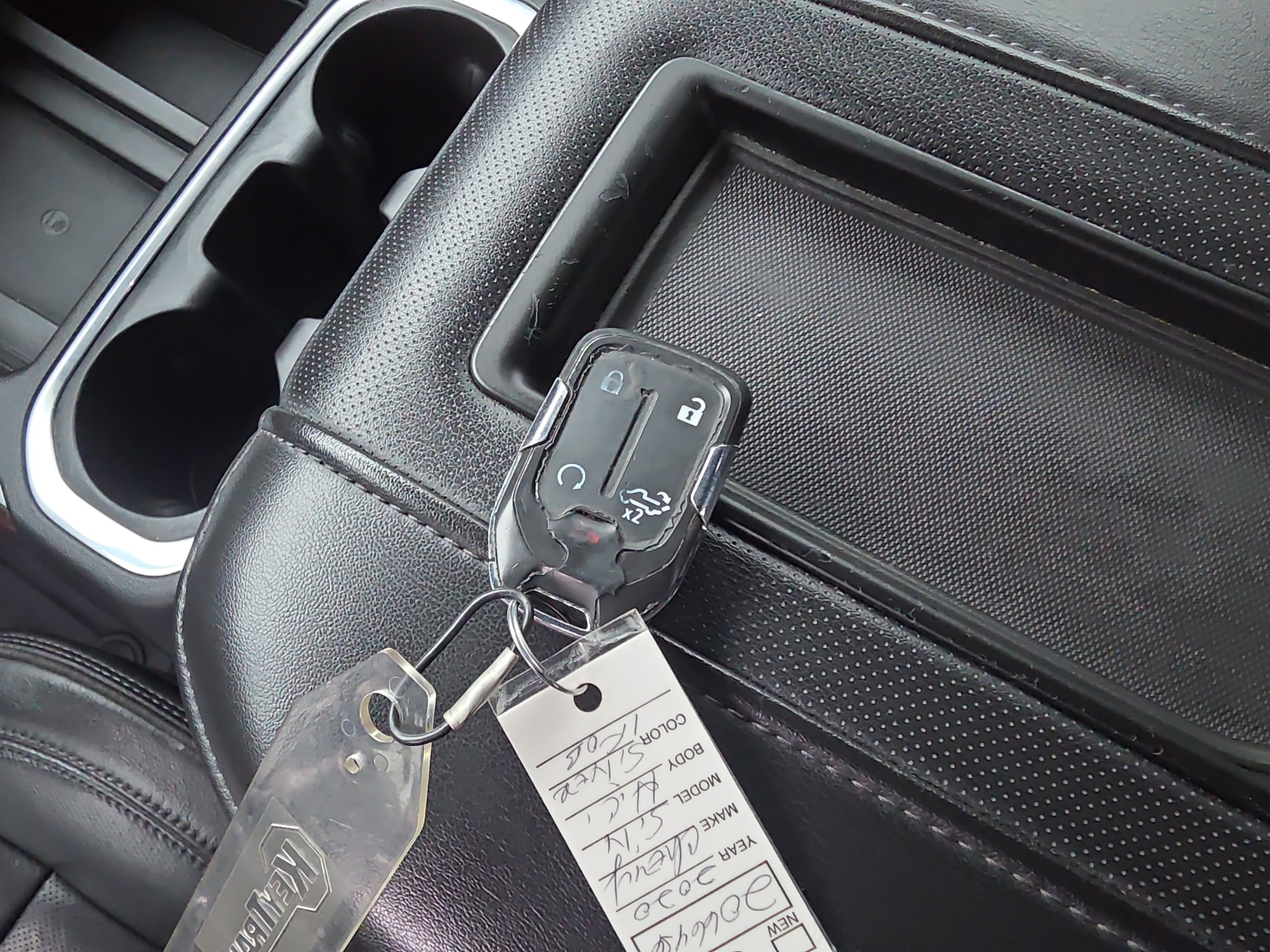 Used 2020 Chevrolet Silverado 1500 High Country w/ Technology Package image 34