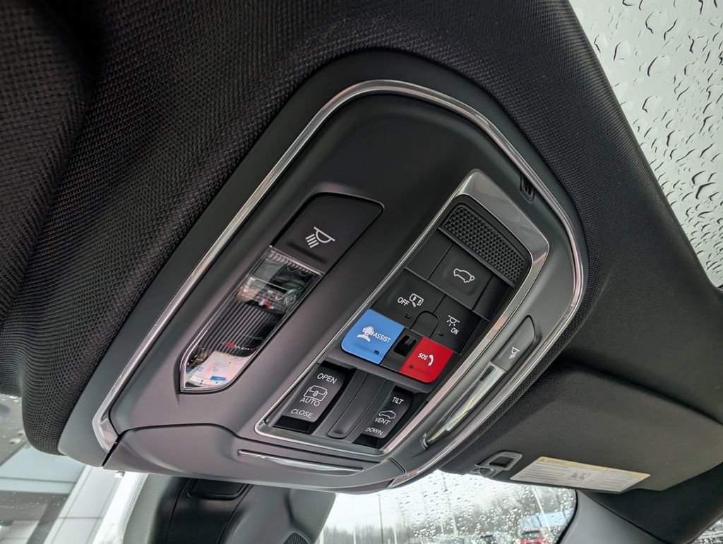 New 2026 Jeep Grand Cherokee Altitude image 33