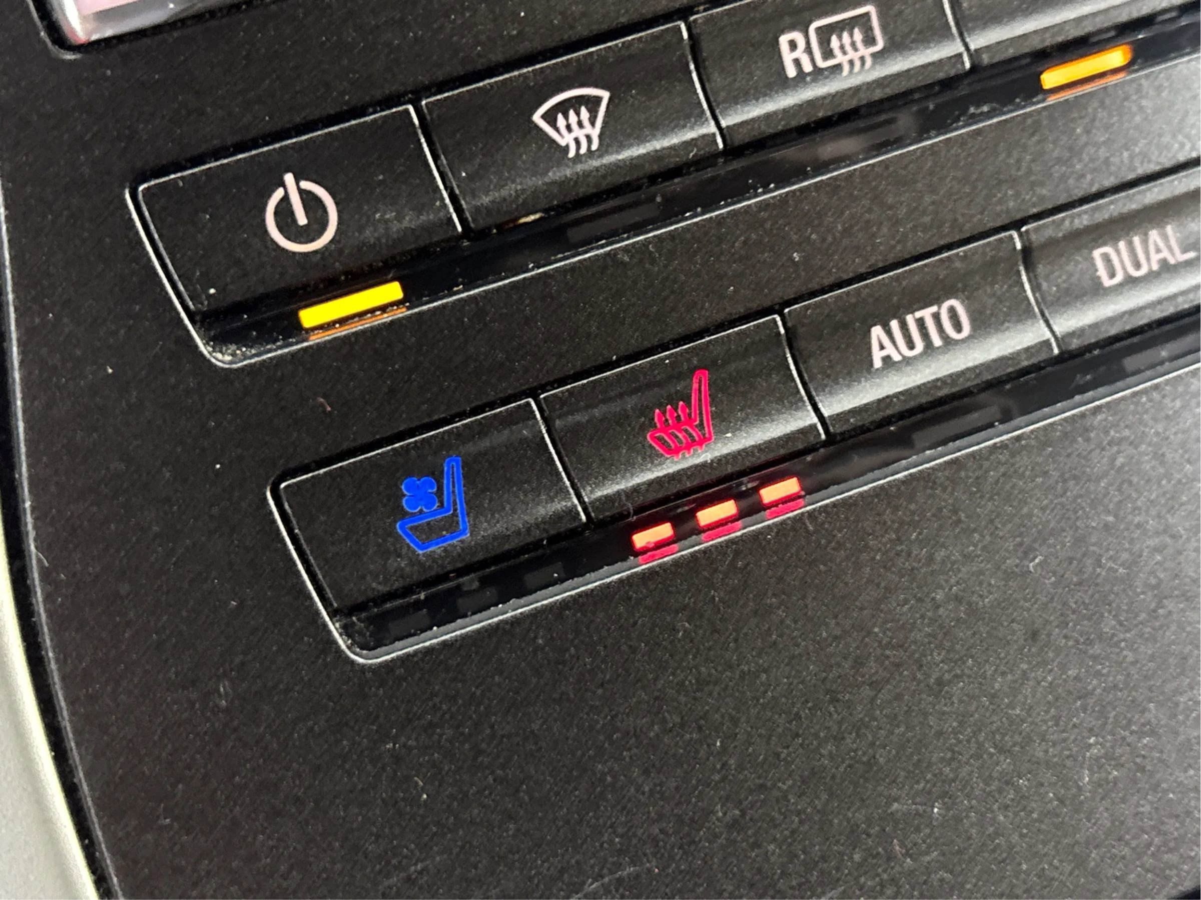 Used 2019 Lincoln Nautilus Reserve w/ Driver Assistance Package image 46