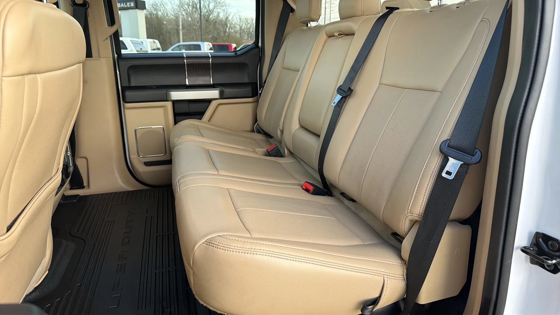 Used 2020 Ford F350 Lariat w/ Lariat Value Package AWD/4WD image 40