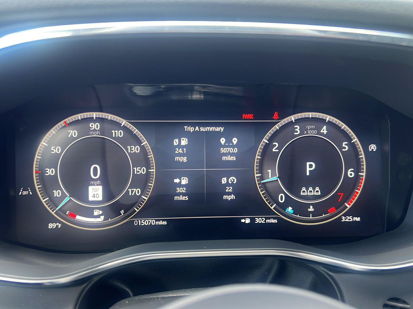 Certified 2026 Jaguar F-PACE R-Dynamic S AWD/4WD image 14
