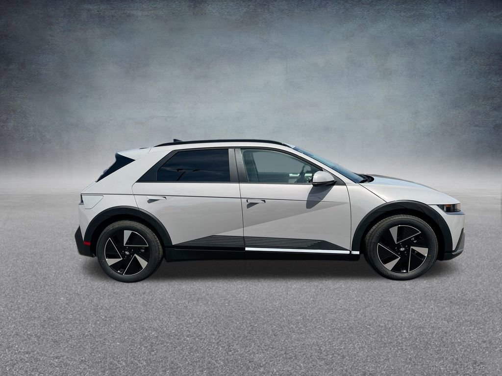 New 2025 Hyundai Ioniq 5 SEL image 32