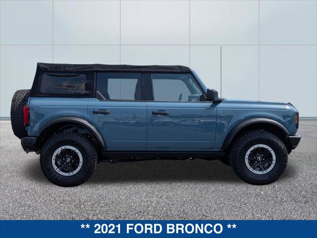 Used 2021 Ford Bronco Black Diamond w/ Sasquatch Package AWD/4WD image 6