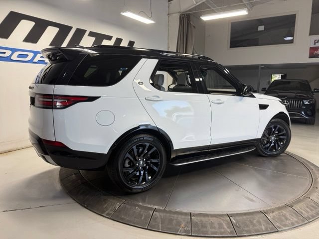 Used 2020 Land Rover Discovery HSE Luxury AWD/4WD image 6