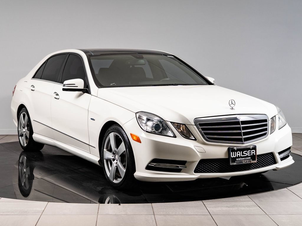 Used 2012 Mercedes-Benz E 350 4MATIC Sedan image 12